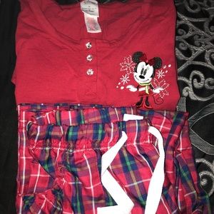 Women's Disney Christmas pajamas Size Medium